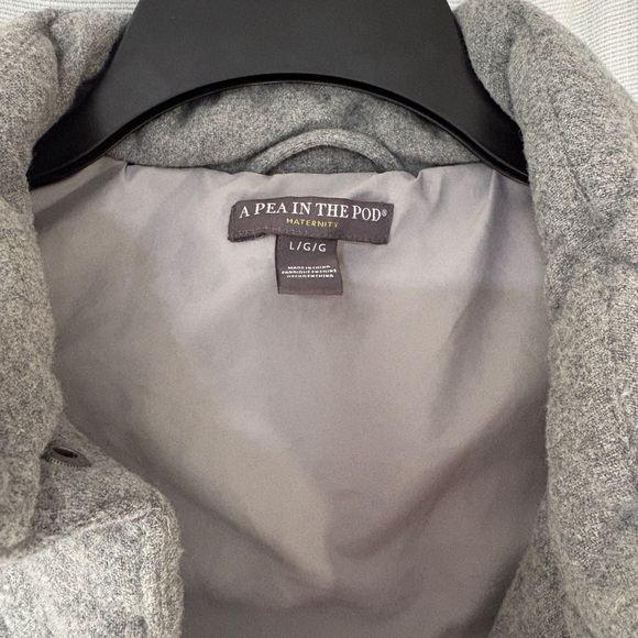 A Pea in the Pod Heather Gray Puffer Vest - Picture 4 of 4